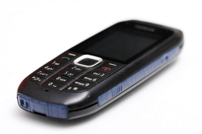 Nokia Button Phone in Bangladesh